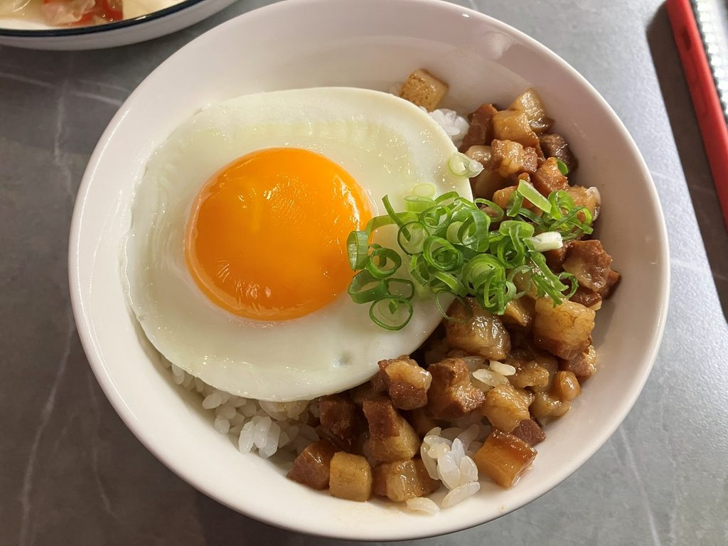 ルーロー飯